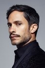 Gael García Bernal isSal