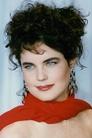 Elizabeth McGovern isCora Crawley