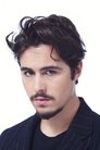 Ben Schnetzer isSean
