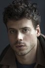 François Arnaud isSammy