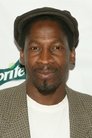 Glenn Plummer isDarnell Washington