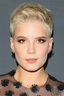Halsey isMandy Starr