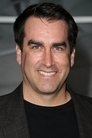 Rob Riggle isChief Sandy
