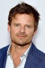 Steve Zahn isJake Hudson