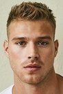Matthew Noszka isChase Munroe