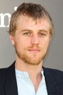 Johnny Flynn isConnor