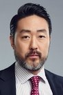 Kenneth Choi isRay Vale