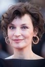 Jeanne Balibar isMrs. Fleury