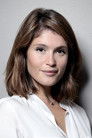 Gemma Arterton isKate Henderson